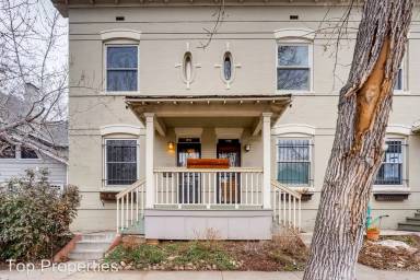 Main picture of 1114 N Corona St