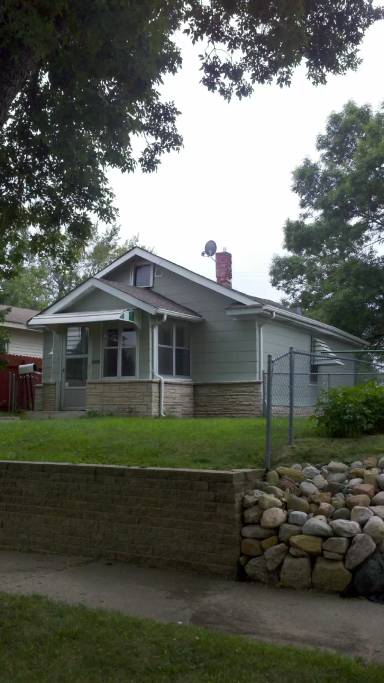 Main picture of 3646 Tyler St NE