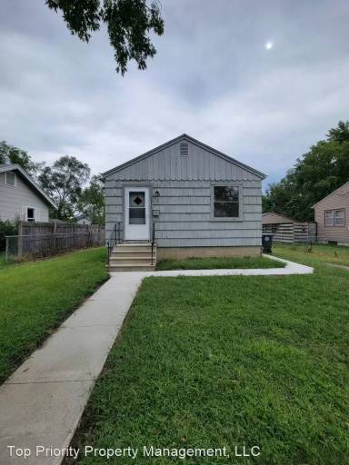 Main picture of 312 Boston Ave