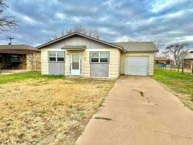 Main picture of 1455 S 12th St