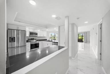 Main picture of 16472 Timberlakes Dr