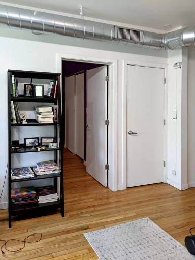Main picture of 1121 N Campbell Ave