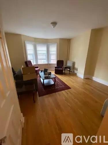 Main picture of 21 N Ferry St