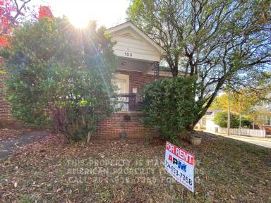 Main picture of 103 Georgia St NW