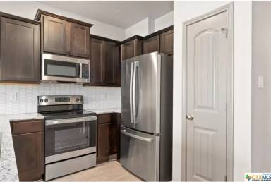 Main picture of 234 Green Valley Dr