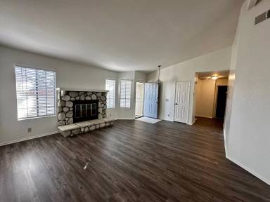 Main picture of 25988 Bay Ave