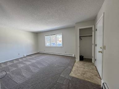 Main picture of 5760 College Dr