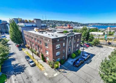 Main picture of 603 Pontius Ave N