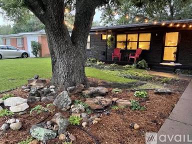 Main picture of 3006 Mayhew Dr