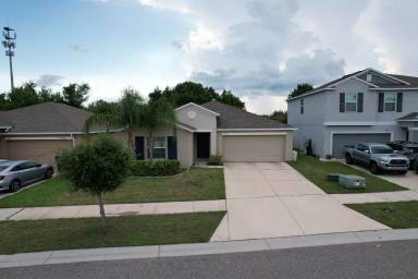 Main picture of 1740 Broad Winged Hawk Dr