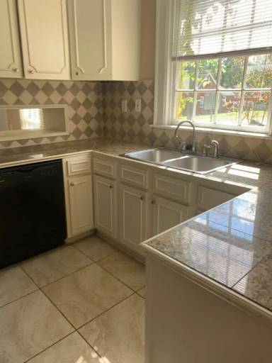 Main picture of 3441 Wellington Rd