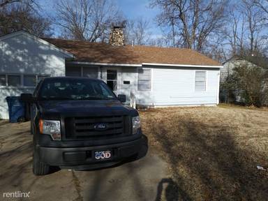 Main picture of 569 E 48th St N