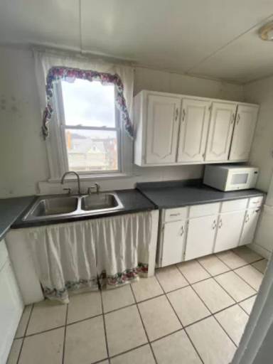 Main picture of 163 Frothingham Ave
