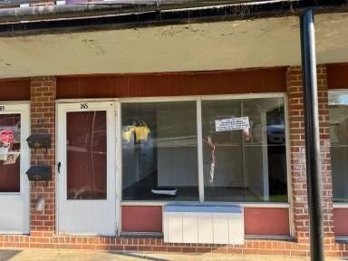 Main picture of 5 Euclid Ave