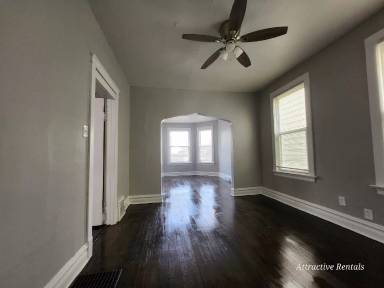 Main picture of 7632 S Drexel Ave