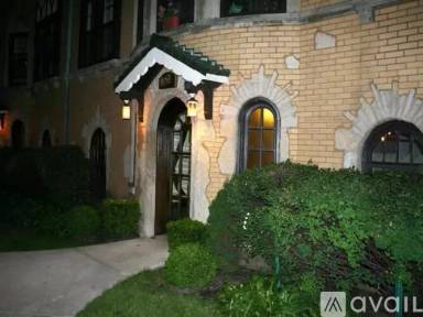 Main picture of 4209 N Kedvale Ave