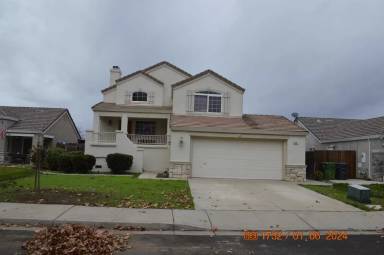 Main picture of 1561 Spring Ct