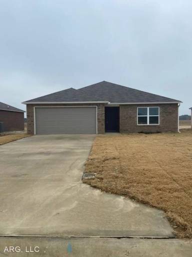 Main picture of 3933 Saddlecrest Dr