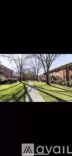 Main picture of 430 Lindbergh Dr NE