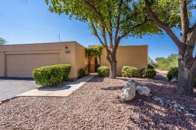 Main picture of 2151 N Camino de la Cienega