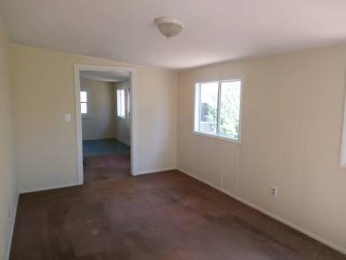 Main picture of 2204 Park Ave