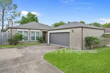 Main picture of 11223 Windmark Dr