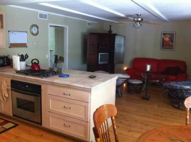 Main picture of 6 Sunland Dr