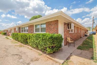 Main picture of 1610 45th St