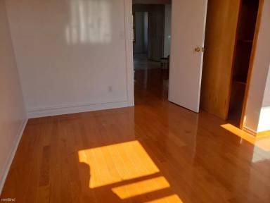 Main picture of 8419 14th Ave