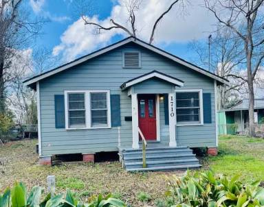 Main picture of 1710 Moss St