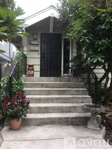 Main picture of 6108 9th Ave NE