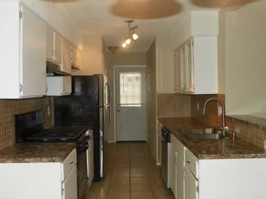 Main picture of 412 Cypress Ln