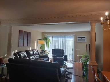 Main picture of 8509 W Catherine Ave