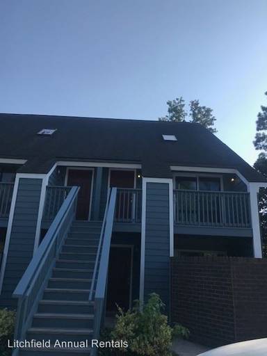 Main picture of 145 Colonial Cir