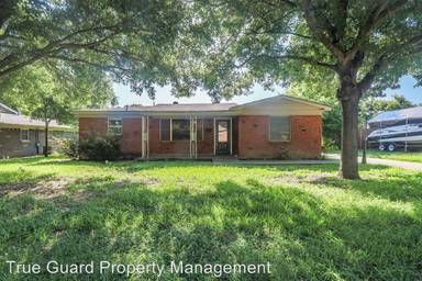 Main picture of 3312 Tourist Dr