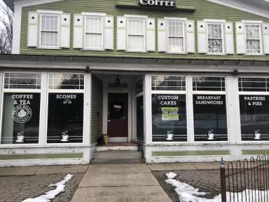 Main picture of 174 Main St