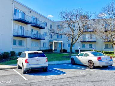 Main picture of 1001 Chillum Rd