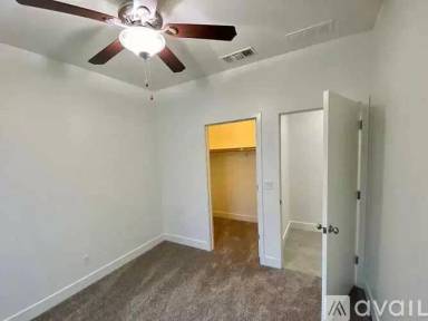 Main picture of 3684 N Shelly Ave