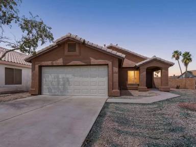 Main picture of 12480 N 83rd Dr