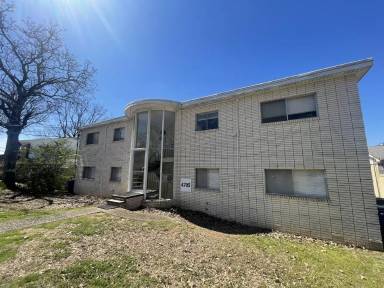 Main picture of 4705 Hickory Ave