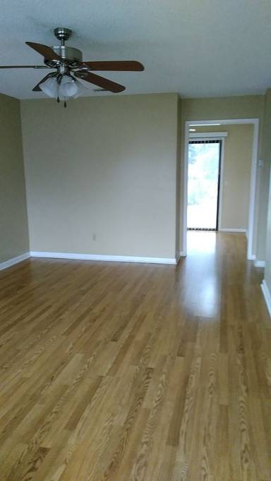 Main picture of 102 Anthony 1 Cir