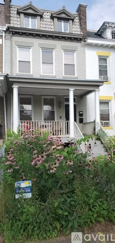 Main picture of 4006 7th St NW