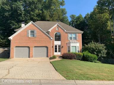 Main picture of 3907 Golflinks Dr NW