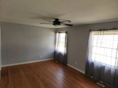 Main picture of 3849 Robin Hood Rd