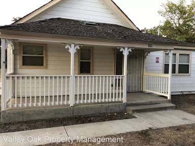 Main picture of 801 N McClure Rd