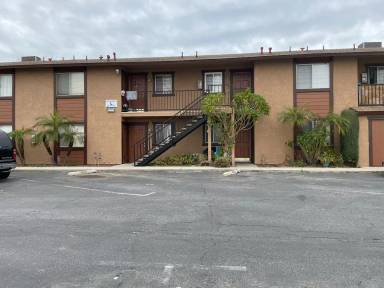 Main picture of 15082 Arrow Blvd