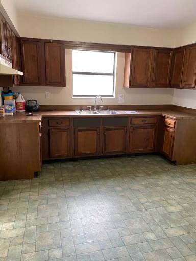 Main picture of 2222 Brown St