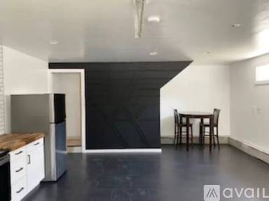Main picture of 501 Burleigh Ave