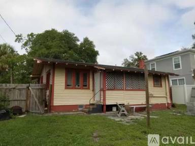 Main picture of 1040 7th St S