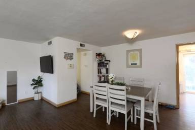 Main picture of 601 Lepere Ave